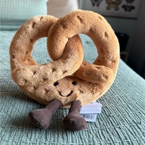 Amusables pretzel JellyCat